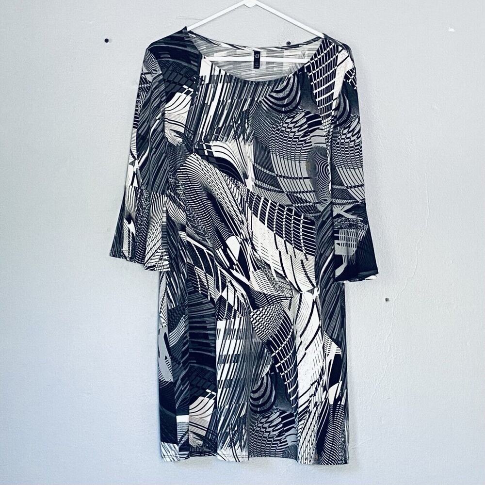 by JJ Dress Size Medium Black White Bell Sleeve Art to Wear Geometric Print
